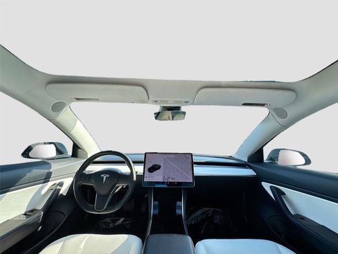 Used 2019 Tesla Model 3 Long Range image 23