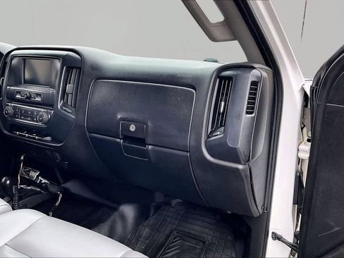 Used 2019 Chevrolet Silverado 2500 W/T w/ WT Convenience Package AWD/4WD image 16