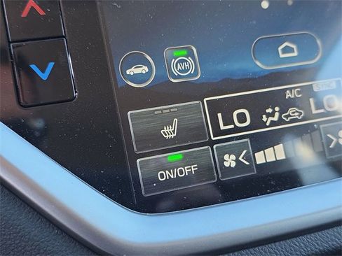 Used 2024 Subaru Ascent Premium w/ Convenience Package image 23