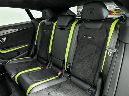 Used 2021 Lamborghini Urus AWD/4WD image 19