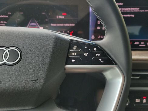 Certified 2025 Audi Q5 Premium Plus w/ Premium Plus AWD/4WD image 27