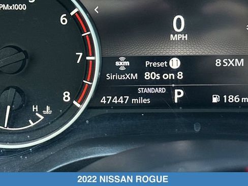 Used 2022 Nissan Rogue SV FWD image 27
