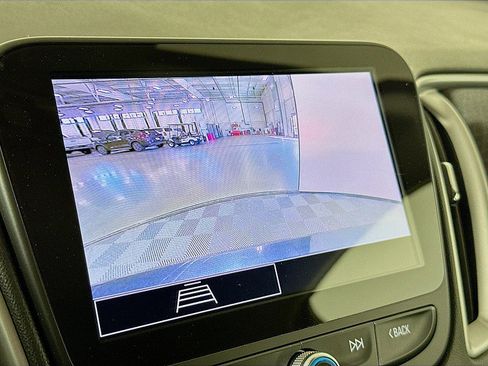 Used 2023 Chevrolet Malibu LT image 15