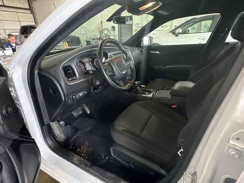 Used 2020 Dodge Charger SXT w/ Blacktop Package image 29