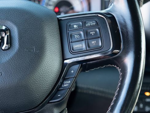 Used 2022 RAM 2500 Limited image 12