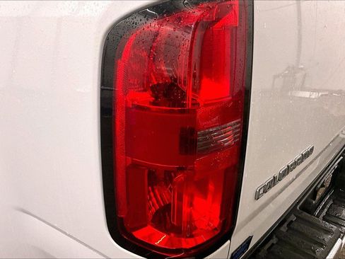 Used 2020 Chevrolet Colorado W/T w/ WT Convenience Package image 28