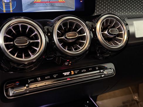 Certified 2024 Mercedes-Benz EQB 250+ image 34