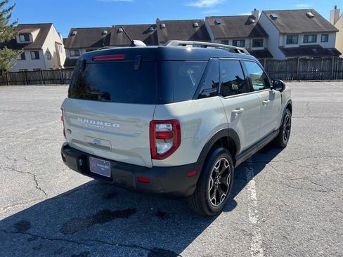 Used 2025 Ford Bronco Sport Outer Banks w/ Outer Banks Tech Package+ image 11