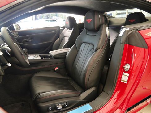 Used 2026 Bentley Continental GT AWD/4WD image 12