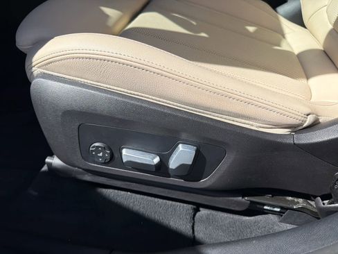 Used 2023 BMW X3 M40i w/ Premium Package image 20