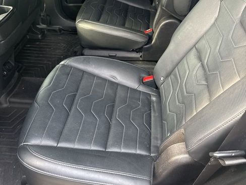 Used 2021 Kia Telluride SX w/ SX Prestige Package image 5