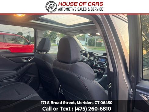 Used 2020 Subaru Forester Premium image 26