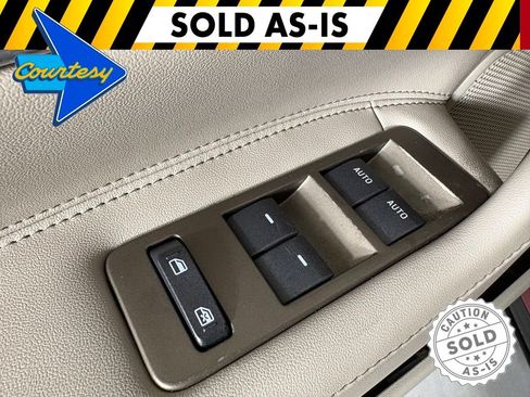 Used 2013 Lincoln MKX AWD image 20
