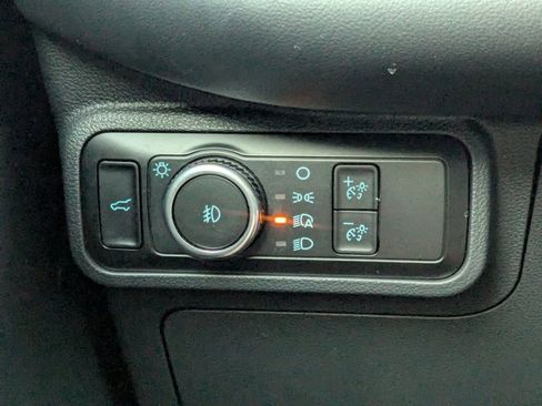 Used 2025 Ford Explorer ST-Line w/ ST-Line Street Pack AWD/4WD image 12