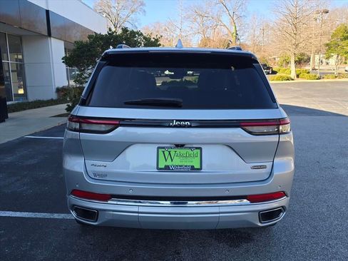 Used 2023 Jeep Grand Cherokee Overland image 26