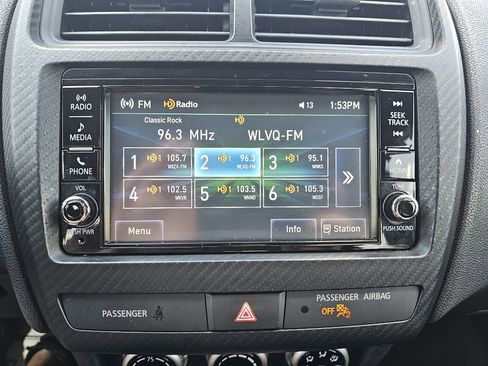 Used 2021 Mitsubishi Outlander Sport Black Edition image 24