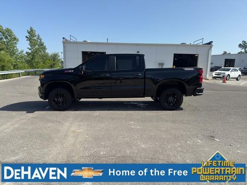 Used 2021 Chevrolet Silverado 1500 Custom Trail Boss AWD/4WD image 3