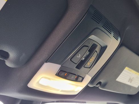 Used 2018 BMW X1 sDrive28i image 33