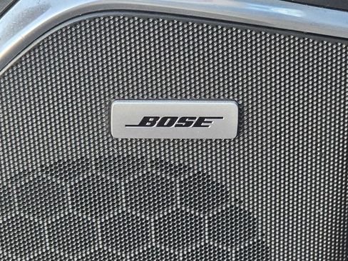 Used 2019 Cadillac Escalade Premium Luxury image 28