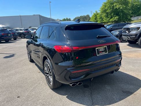 Used 2025 Audi SQ5 Prestige AWD/4WD image 8