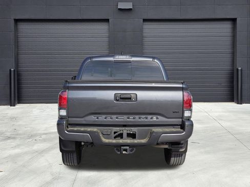 Used 2022 Toyota Tacoma Limited w/ Nightshade Package image 6