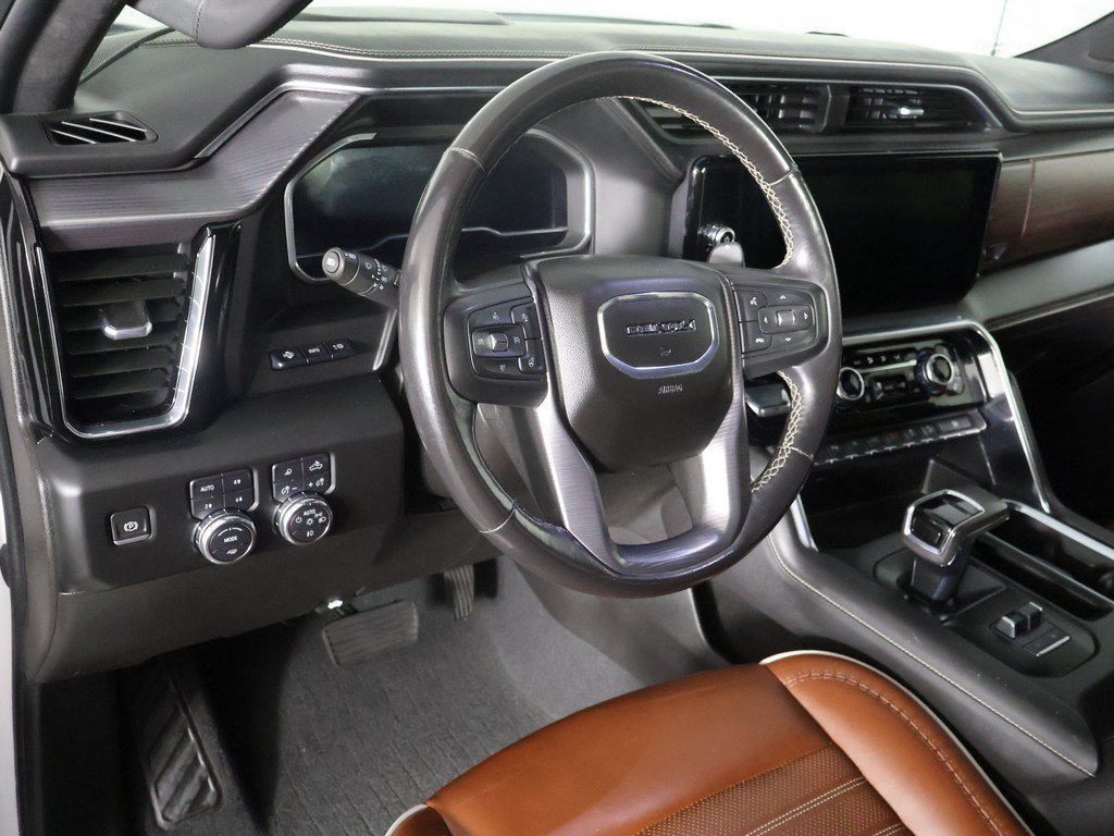 Used 2022 GMC Sierra 1500 Denali Ultimate AWD/4WD image 32