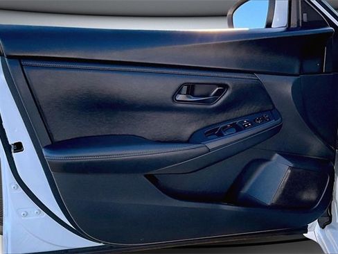 Certified 2025 Nissan Sentra S image 19