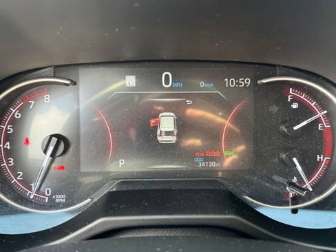 Used 2024 Toyota RAV4 XLE FWD image 30
