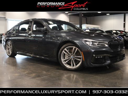 Used 2019 BMW 750i xDrive w/ Executive Package AWD/4WD image 1
