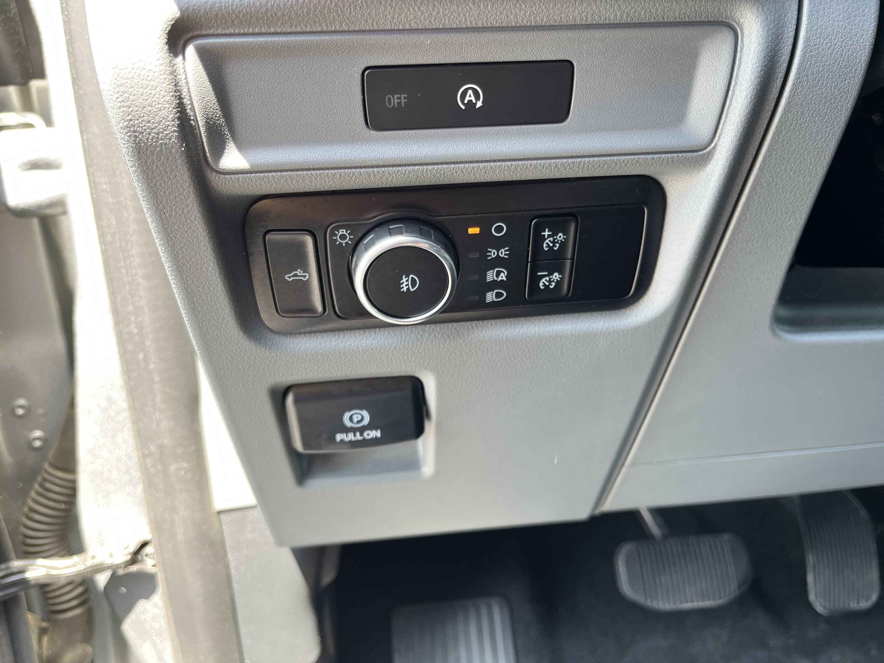 Used 2025 Ford F150 XLT w/ Equipment Group 301A Standard AWD/4WD image 12