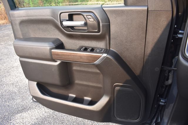 Certified 2022 Chevrolet Silverado 1500 LT AWD/4WD image 32