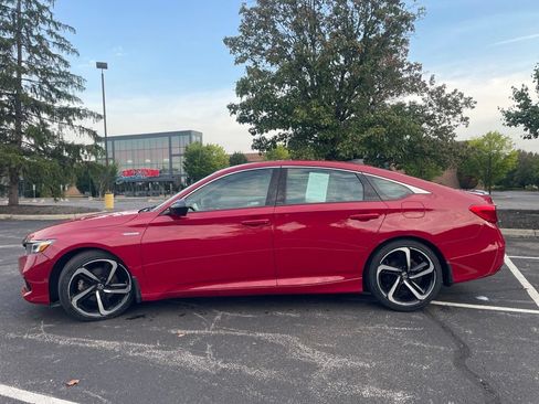 Certified 2022 Honda Accord Sport image 9