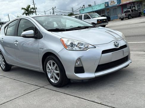 Used 2012 Toyota Prius C Three FWD image 16