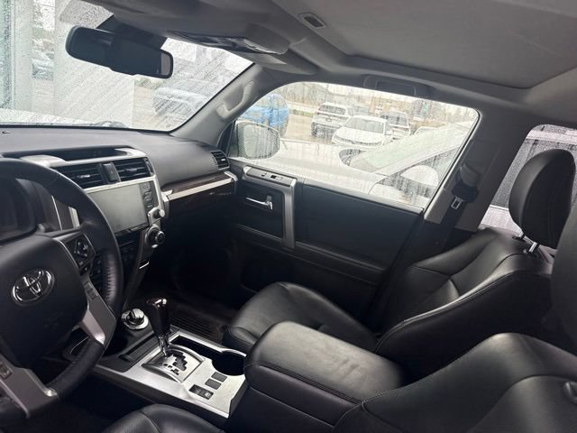Used 2020 Toyota 4Runner Limited AWD/4WD image 12