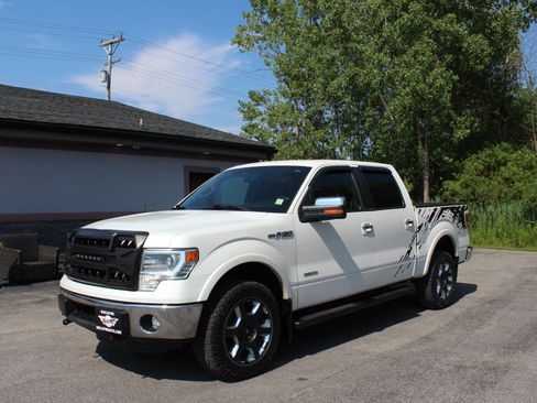 Used 2014 Ford F150 Lariat w/ Equipment Group 502A Luxury AWD/4WD image 30