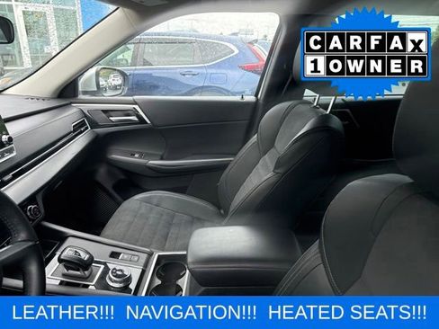 Used 2023 Mitsubishi Outlander SE AWD/4WD image 2