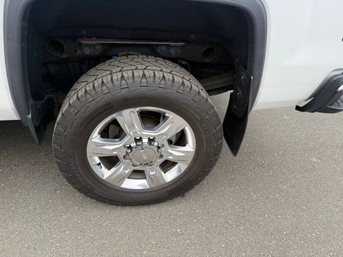 Used 2019 GMC Sierra 2500 Denali w/ Duramax Plus Package image 20