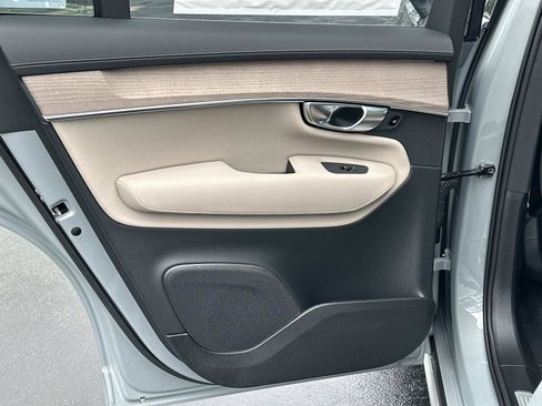 New 2026 Volvo XC90 T8 Plus w/ Protection Package Premier image 16