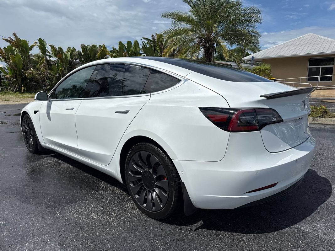 Used 2018 Tesla Model 3 Performance AWD/4WD image 3