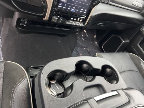 Used 2024 RAM 2500 Laramie w/ Safety Group image 18