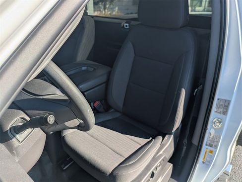 Used 2025 GMC Sierra 1500 Pro w/ Pro Value Package image 16