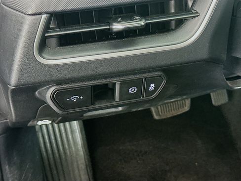 Used 2025 Kia K4 FWD image 16