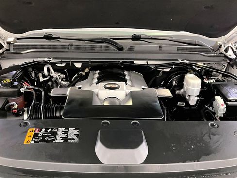 Used 2019 Cadillac Escalade Luxury image 30