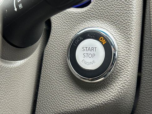 Used 2013 INFINITI G37 Journey w/ Premium Pkg image 23