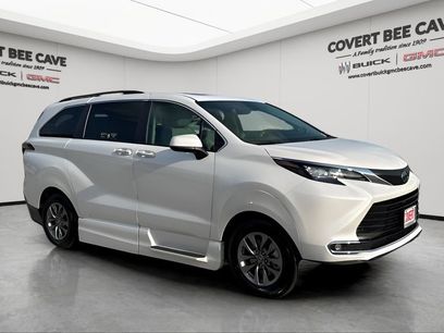 Used 2024 Toyota Sienna XLE w/ XLE Plus Package