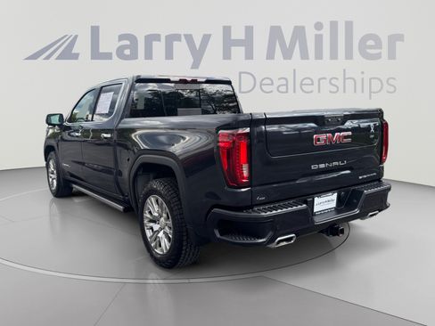 Used 2022 GMC Sierra 1500 Denali w/ Denali Carbonpro Edition AWD/4WD image 3