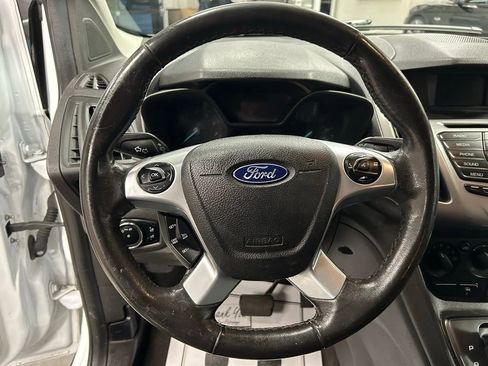 Used 2018 Ford Transit Connect XLT image 9