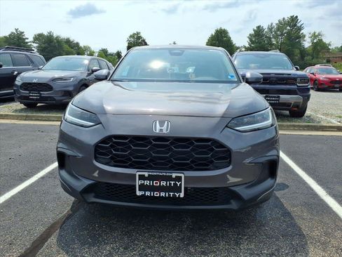 Certified 2025 Honda HR-V LX image 5