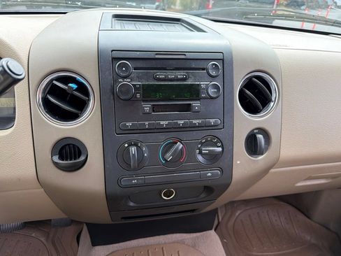Used 2004 Ford F150 XLT RWD image 2