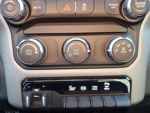 Used 2024 RAM 3500 Tradesman w/ Chrome Appearance Group image 22